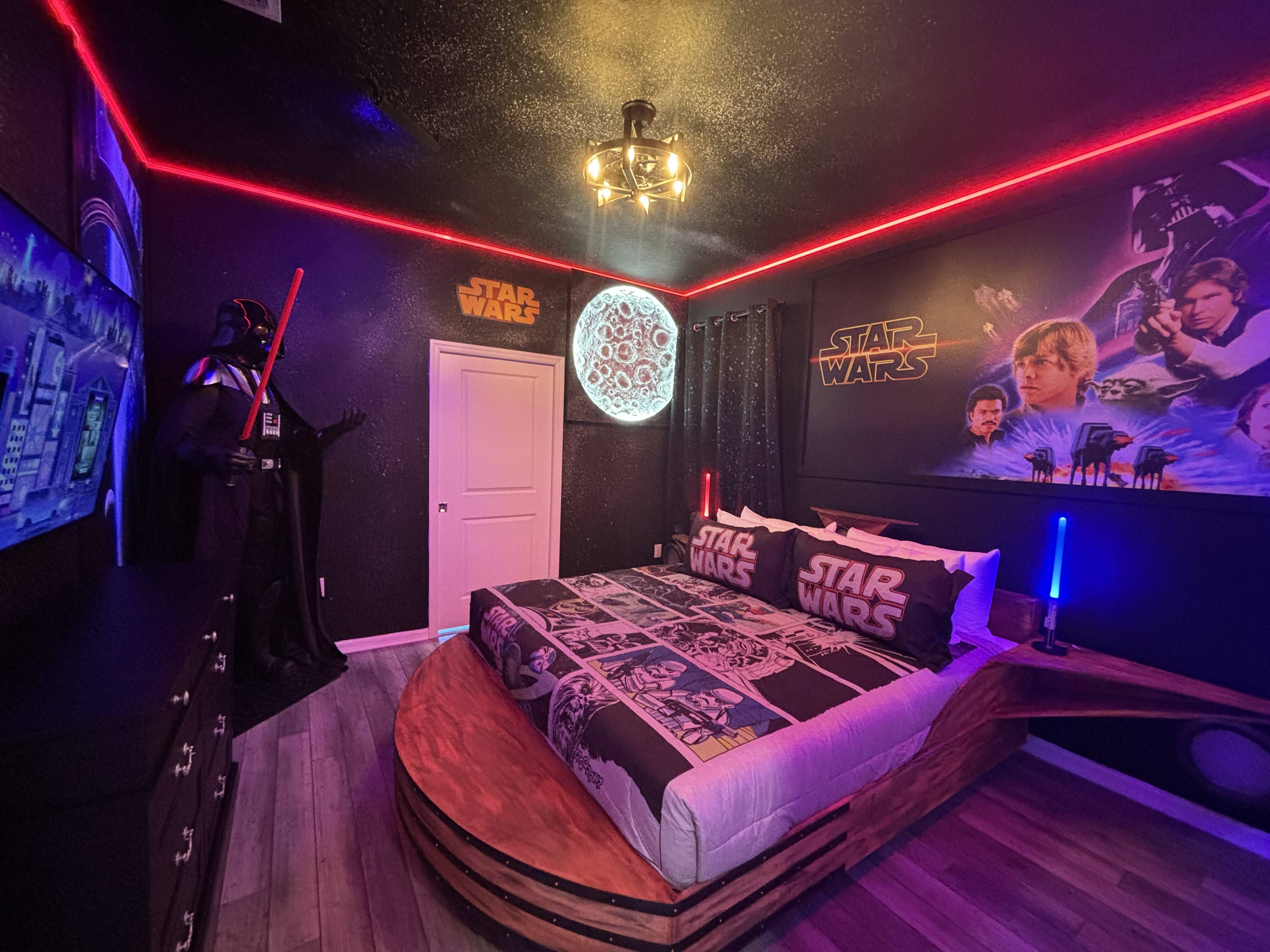 Brand New Themed Home Pool/SPA/GameRoom 2162361!