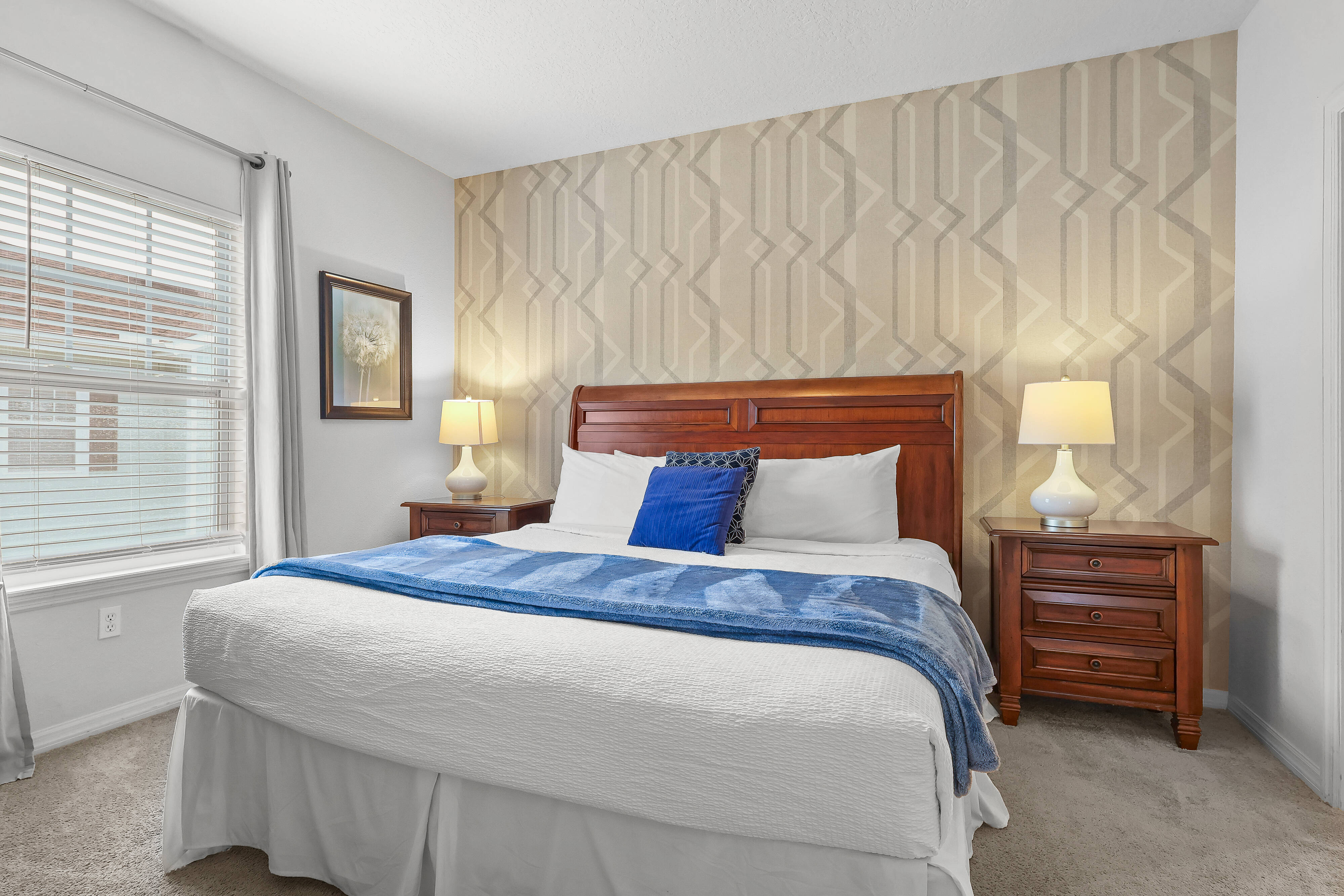 4BR townhouse with 2 kings in florida