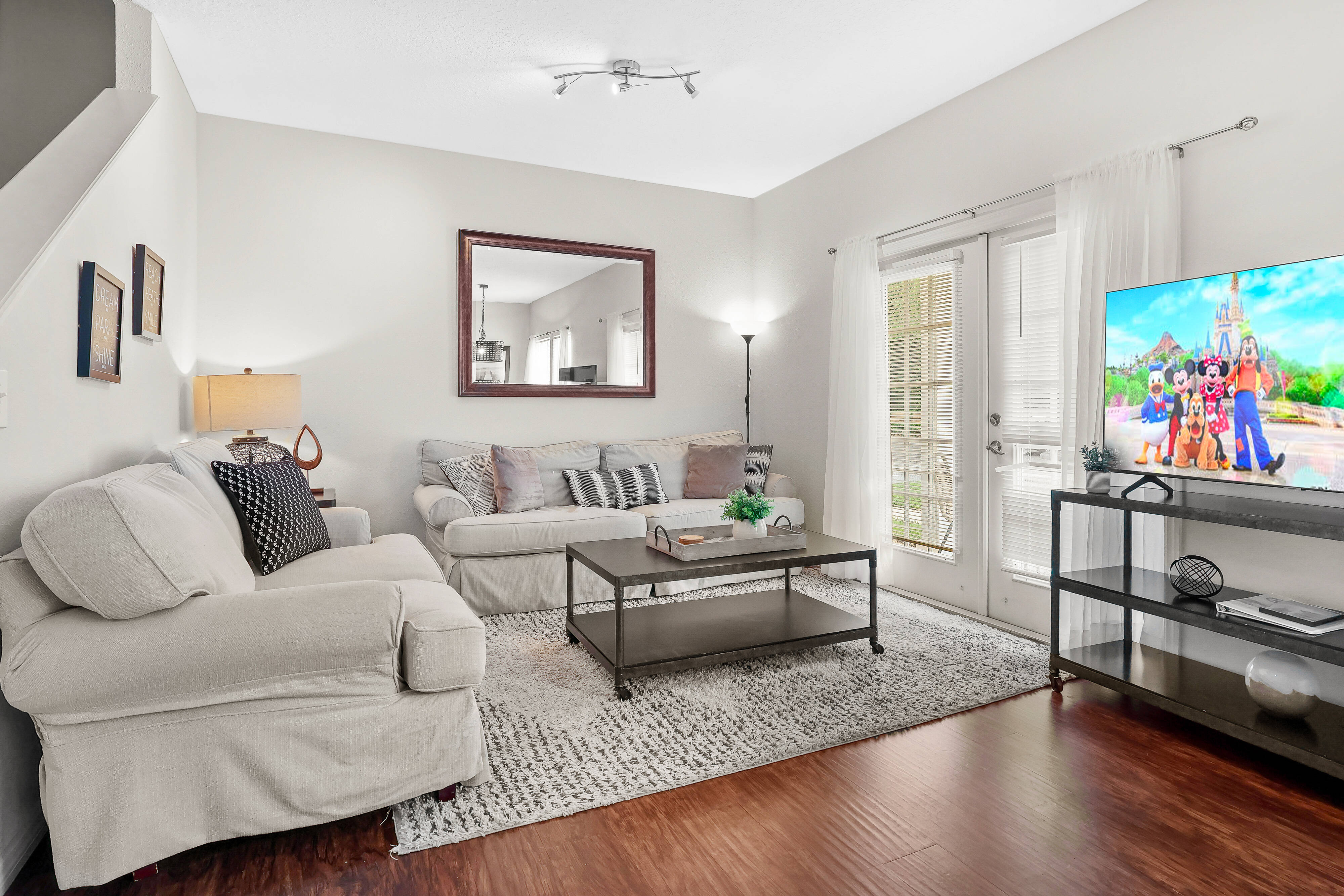 4BR townhouse with 2 kings in florida