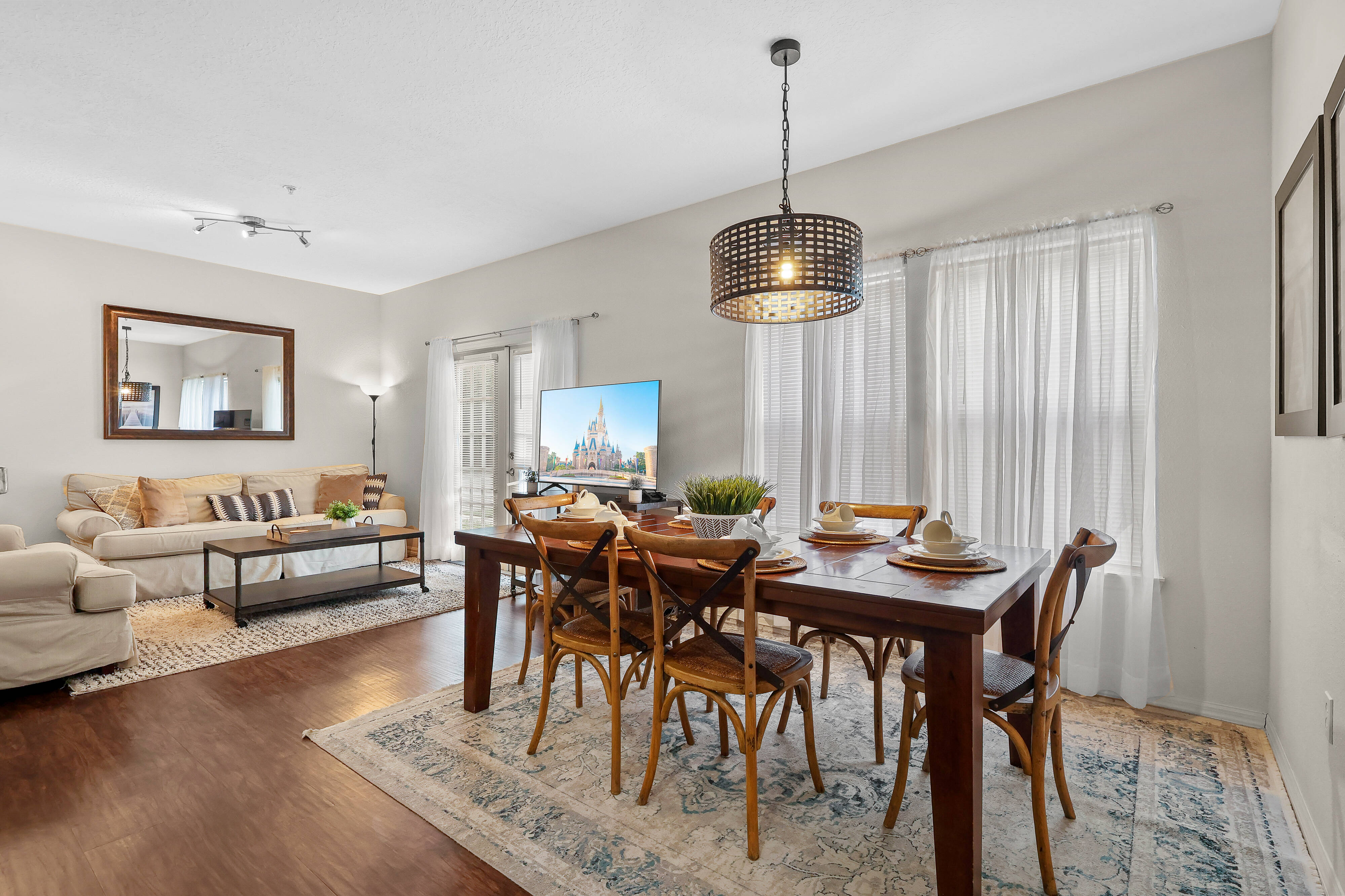 4BR townhouse with 2 kings in florida