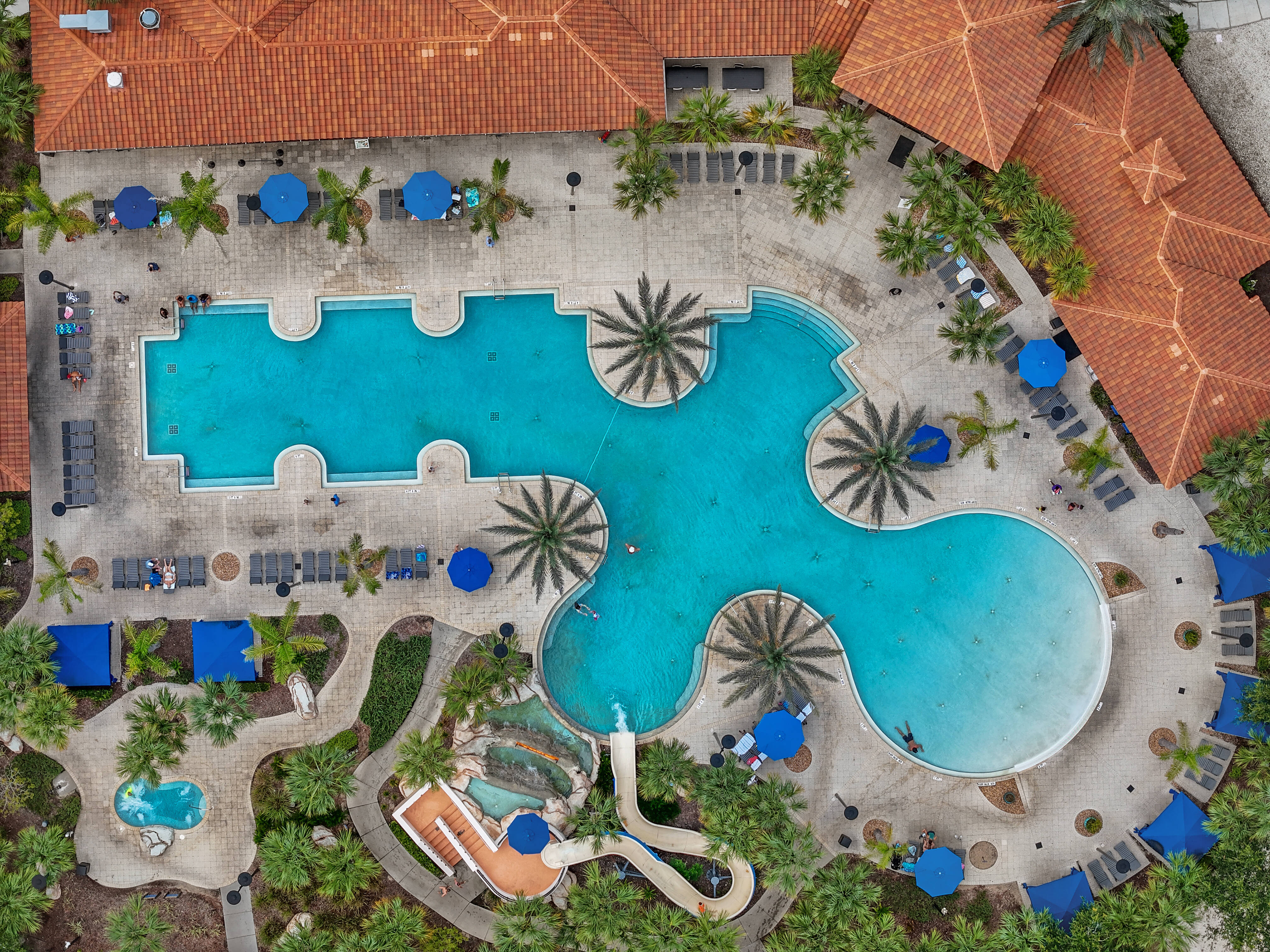 5BR townhouse with pool in davenport