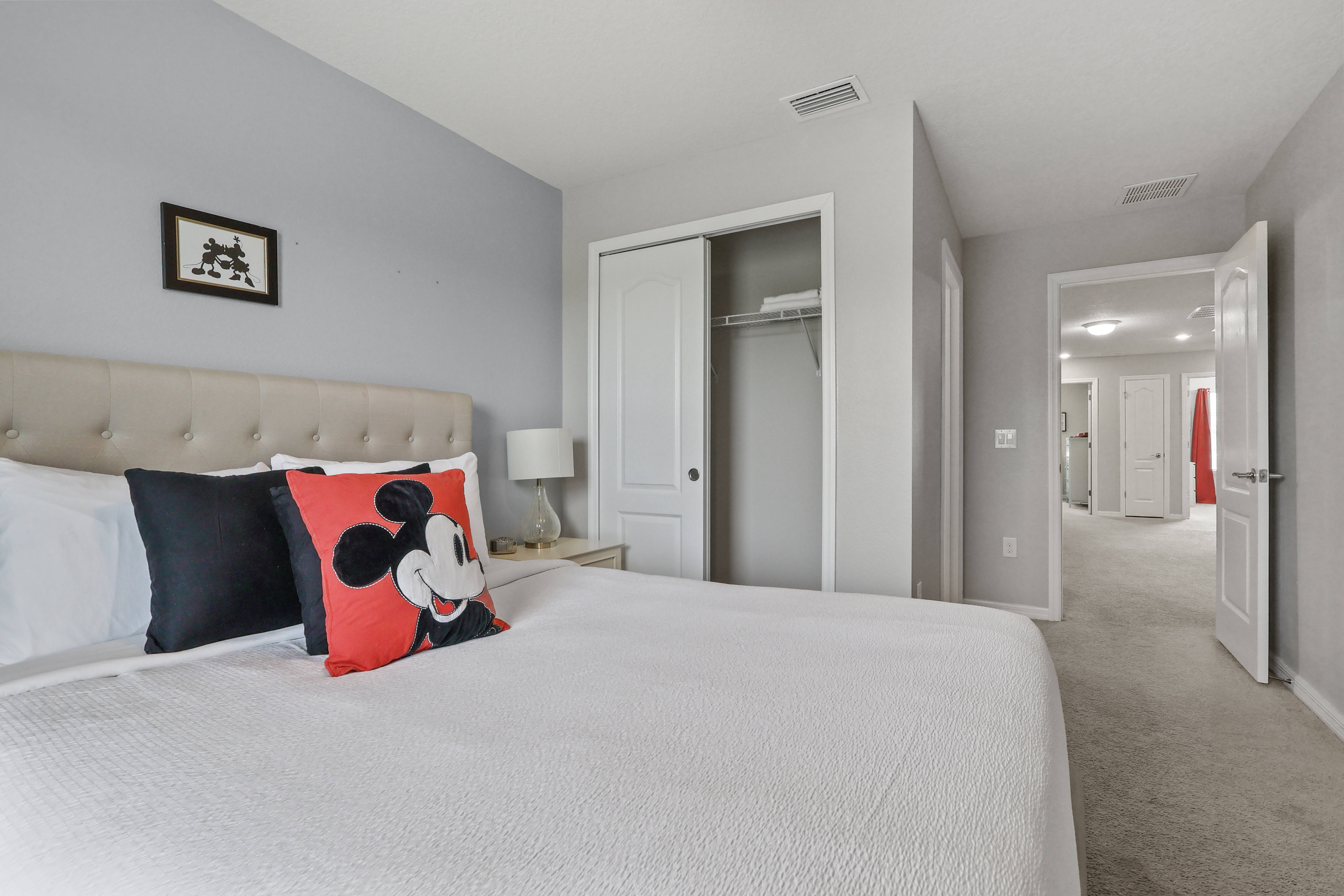 5BR townhouse with pool in davenport