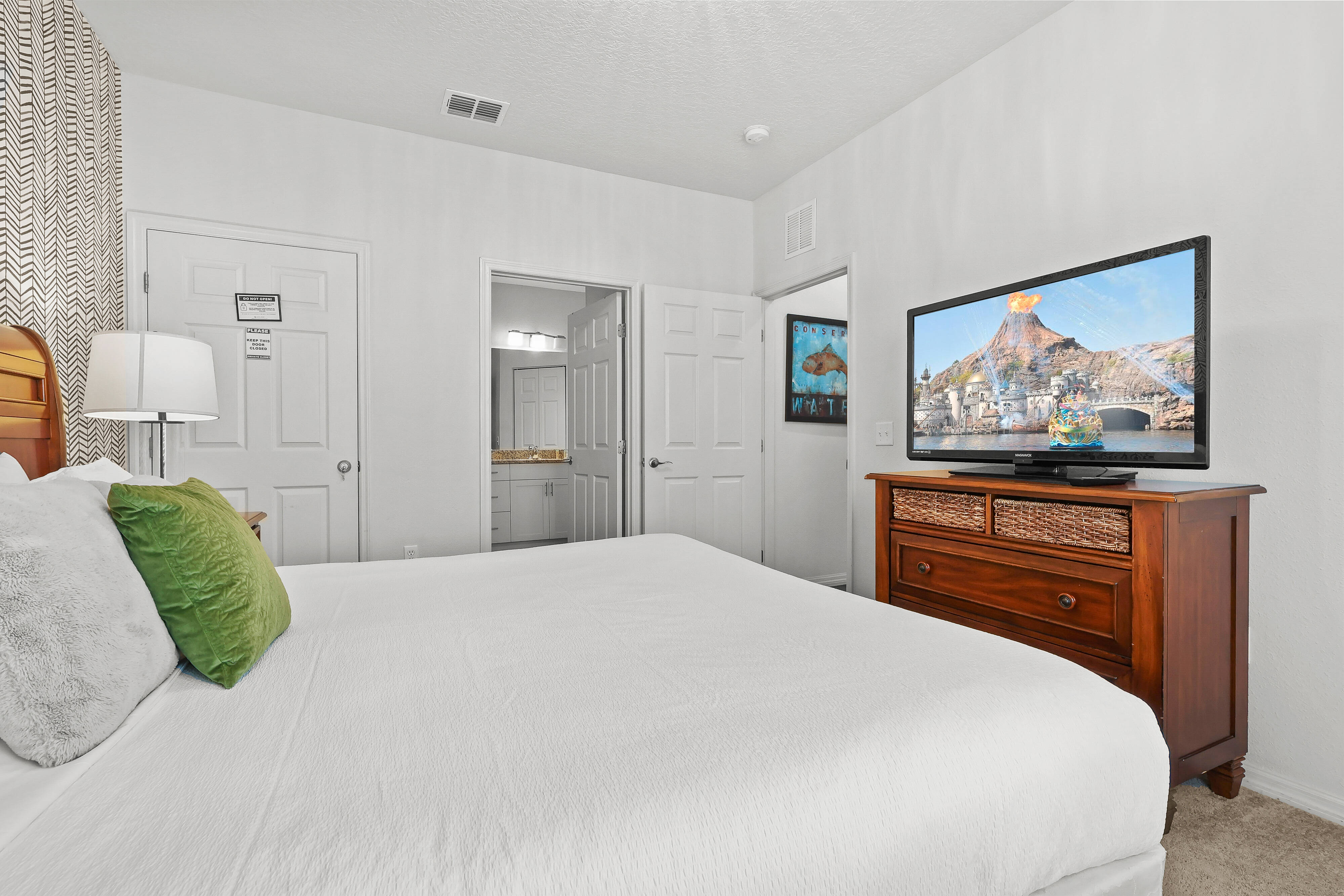 4BR townhouse with 2 kings in florida