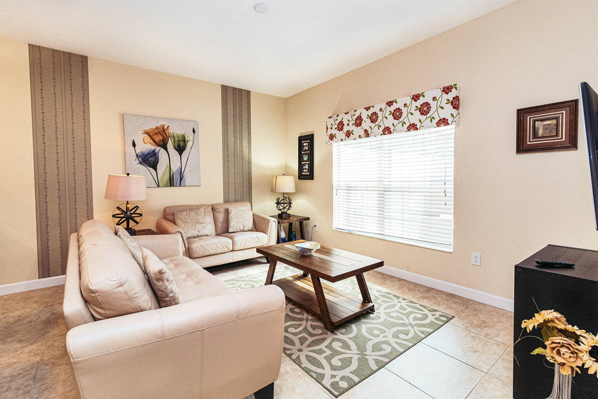 BANANA HOUSE The Best Vacation Homes