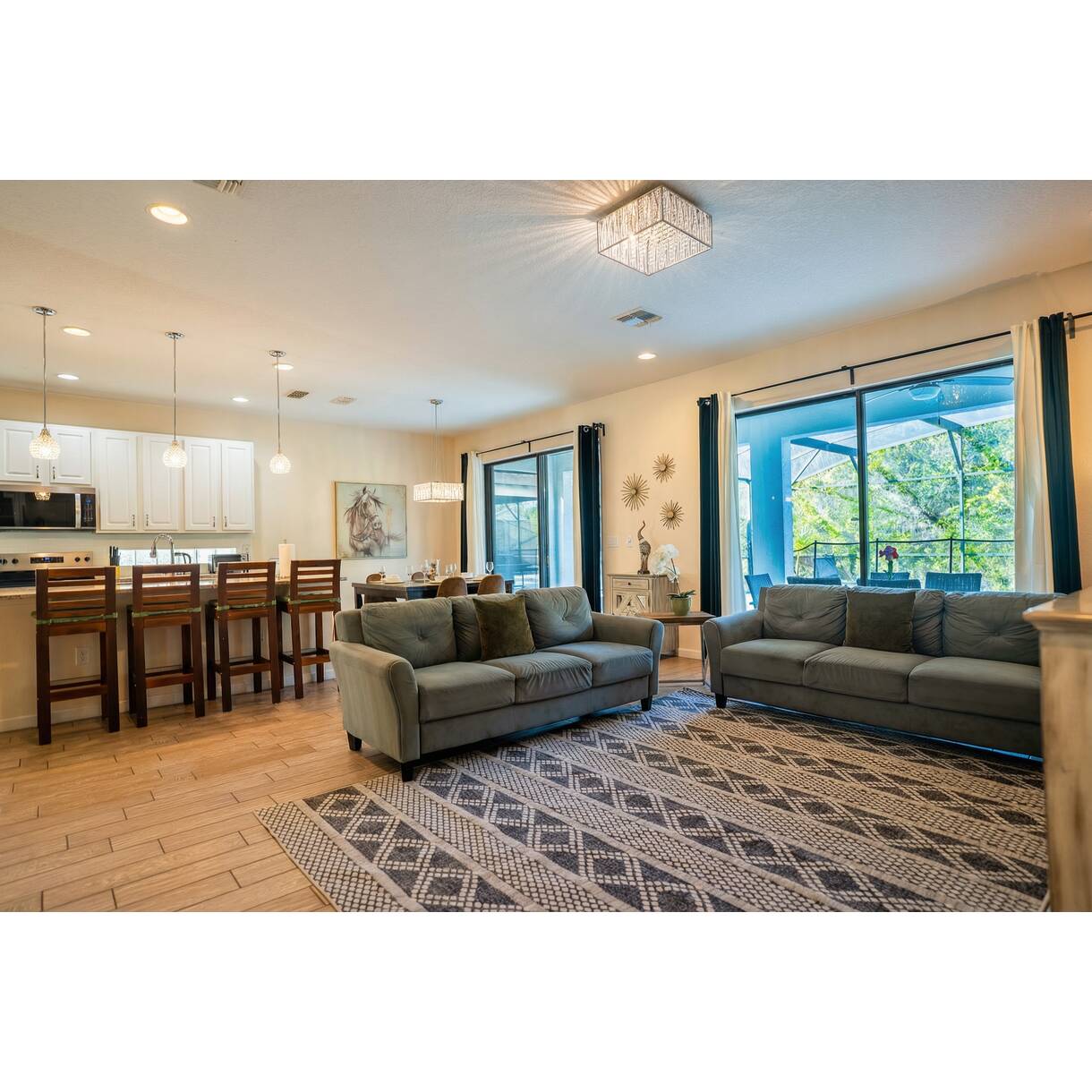 6BR Family Home w/ Pool Near Disney