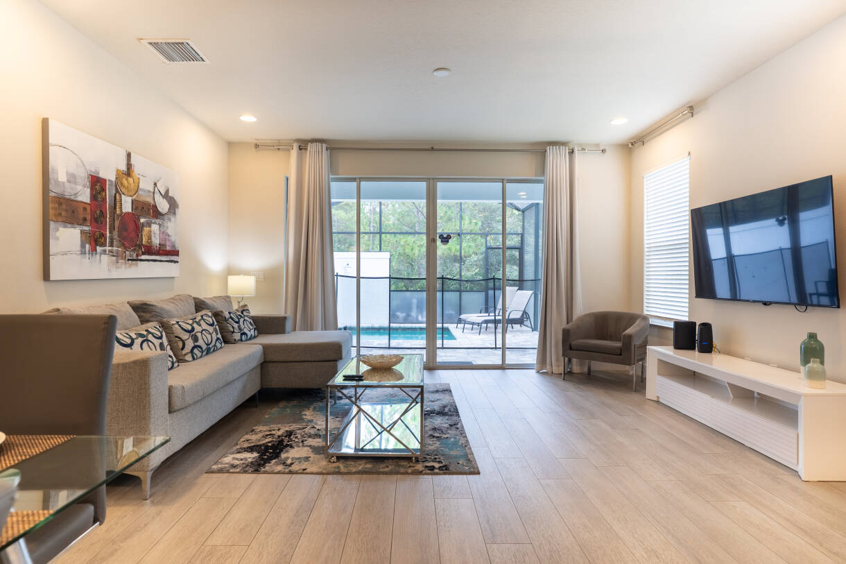 Family Pool Home in Hidden Forest Orlando