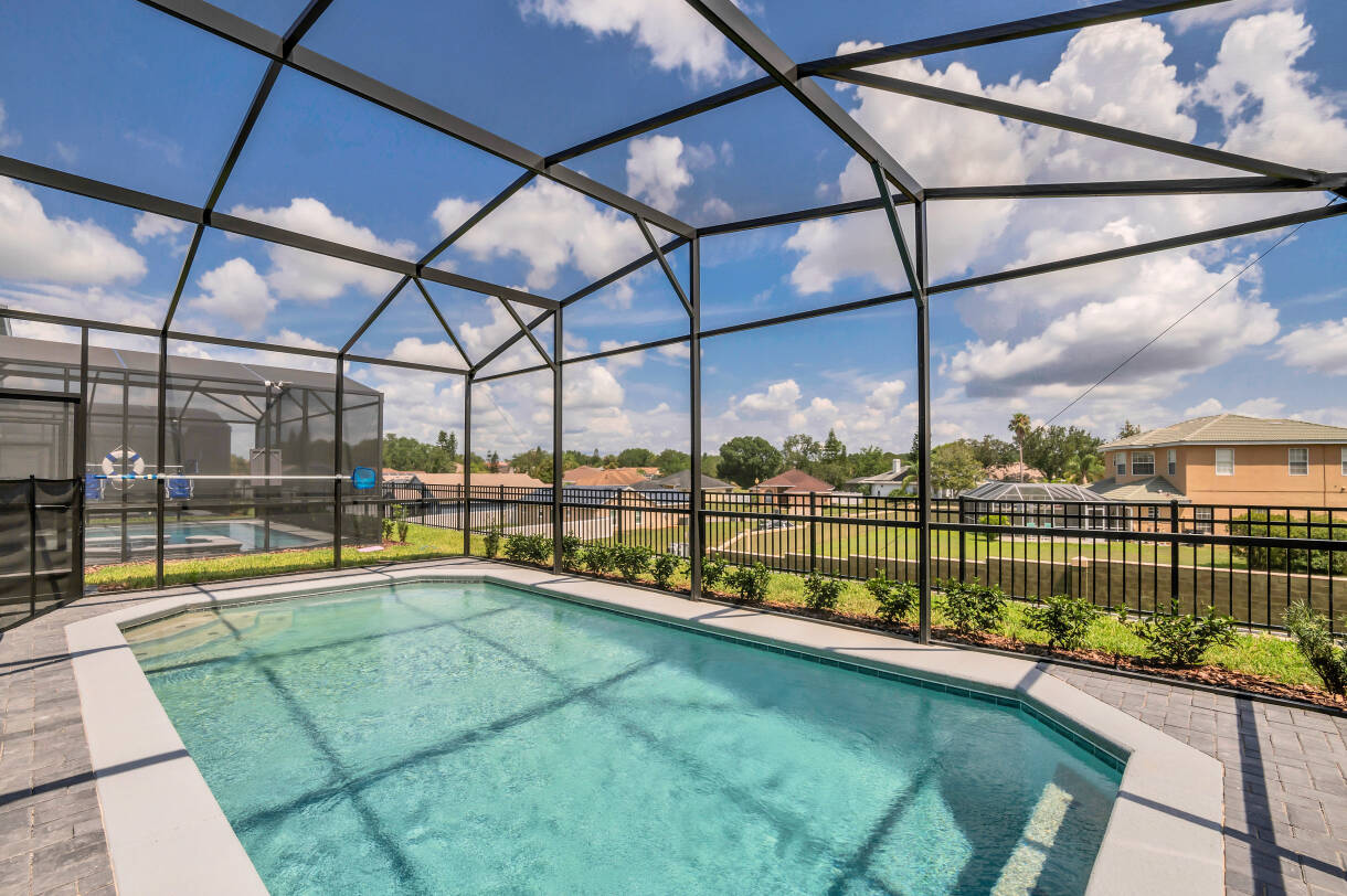 Luxury 5BR Home w/ Pool at Windsor Island