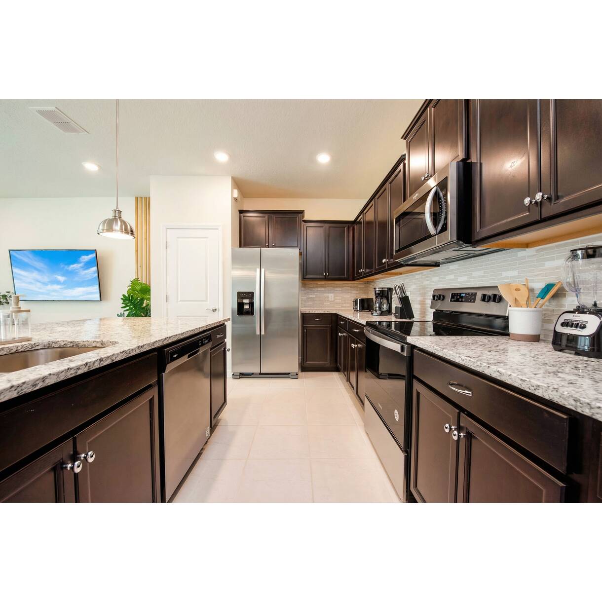 5BR Home with Private Pool Near Disney