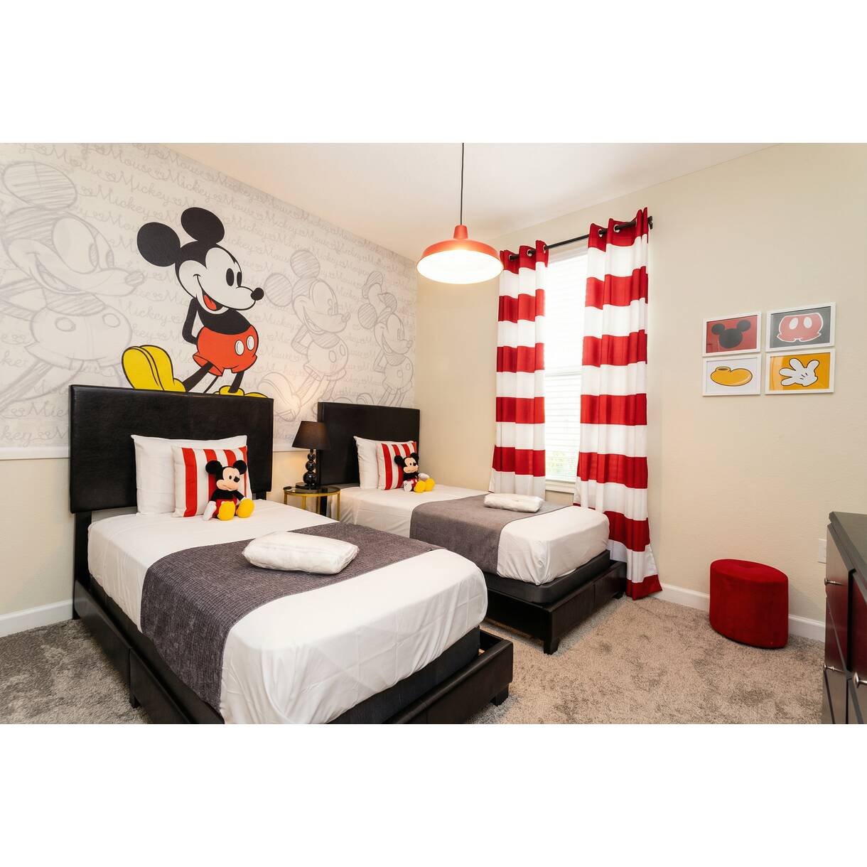 Luxury 6BR Resort Villa Near Disney