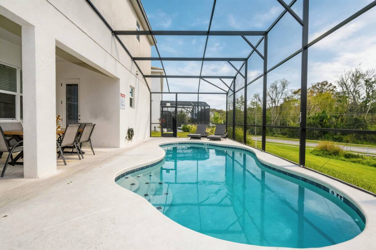 12BR Home w/ Game Room & Movie Theater