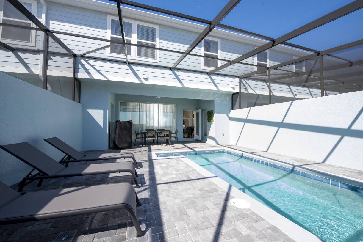 5BR Luxury Home with Pool at Windsor Island Resort