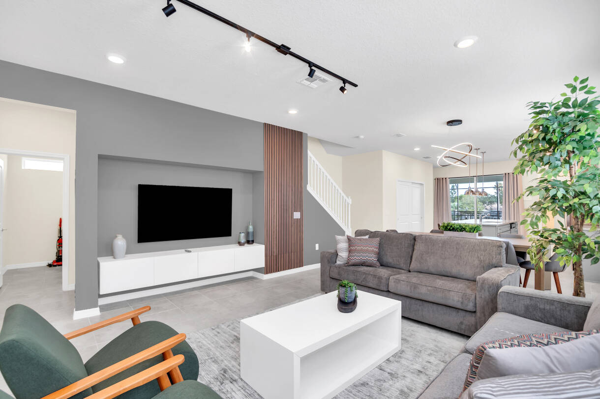 Luxury 5BR Home w/ Pool at Windsor Island