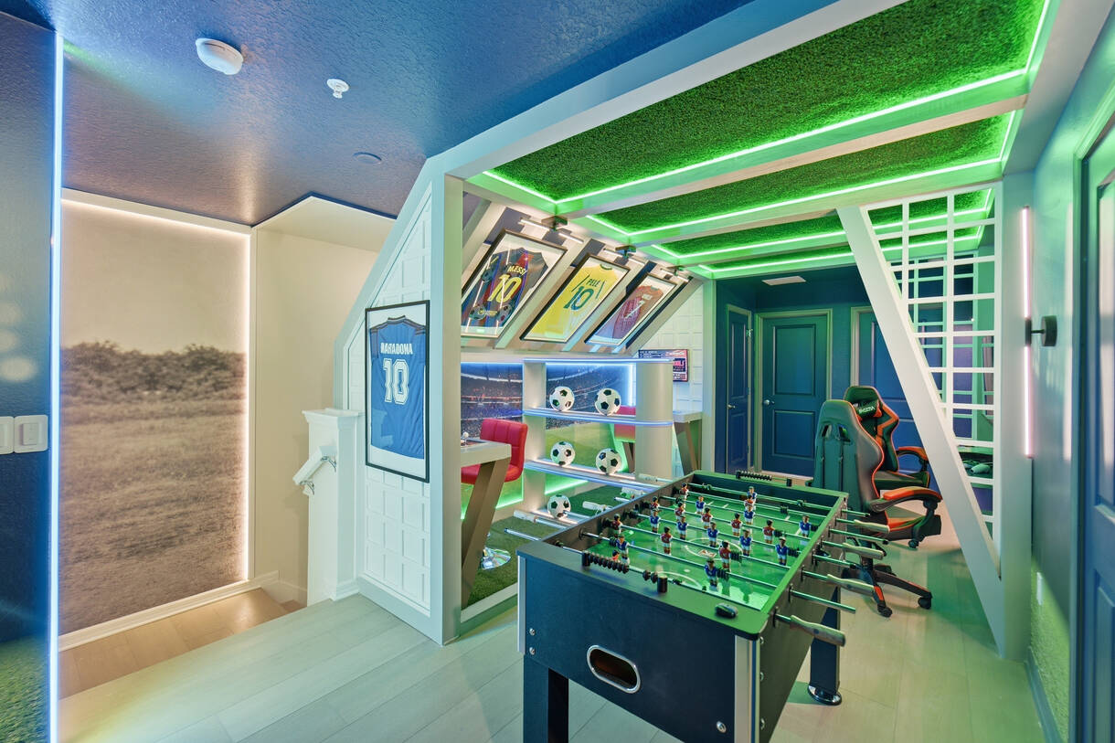 5BR Home with Pool & Game Room at Windsor Cay