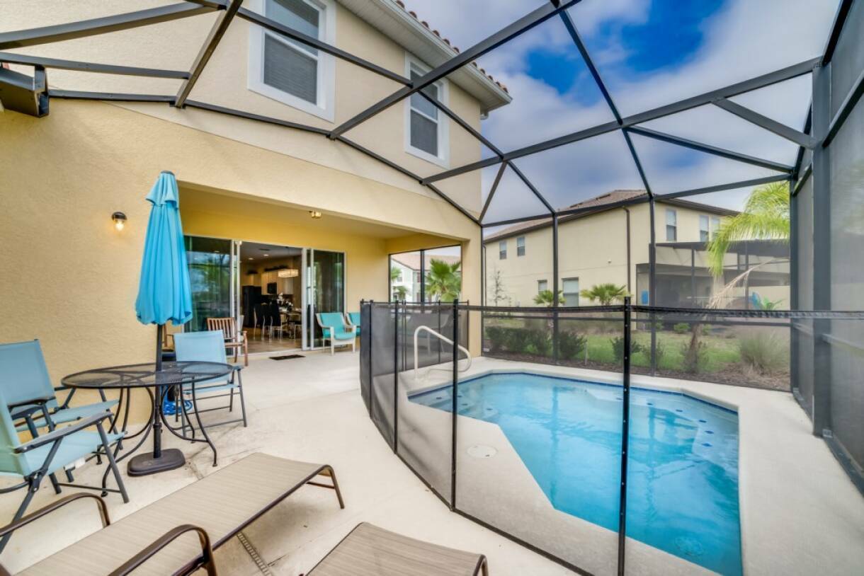 Solterra 5BR Villa w/ Pool near Disney
