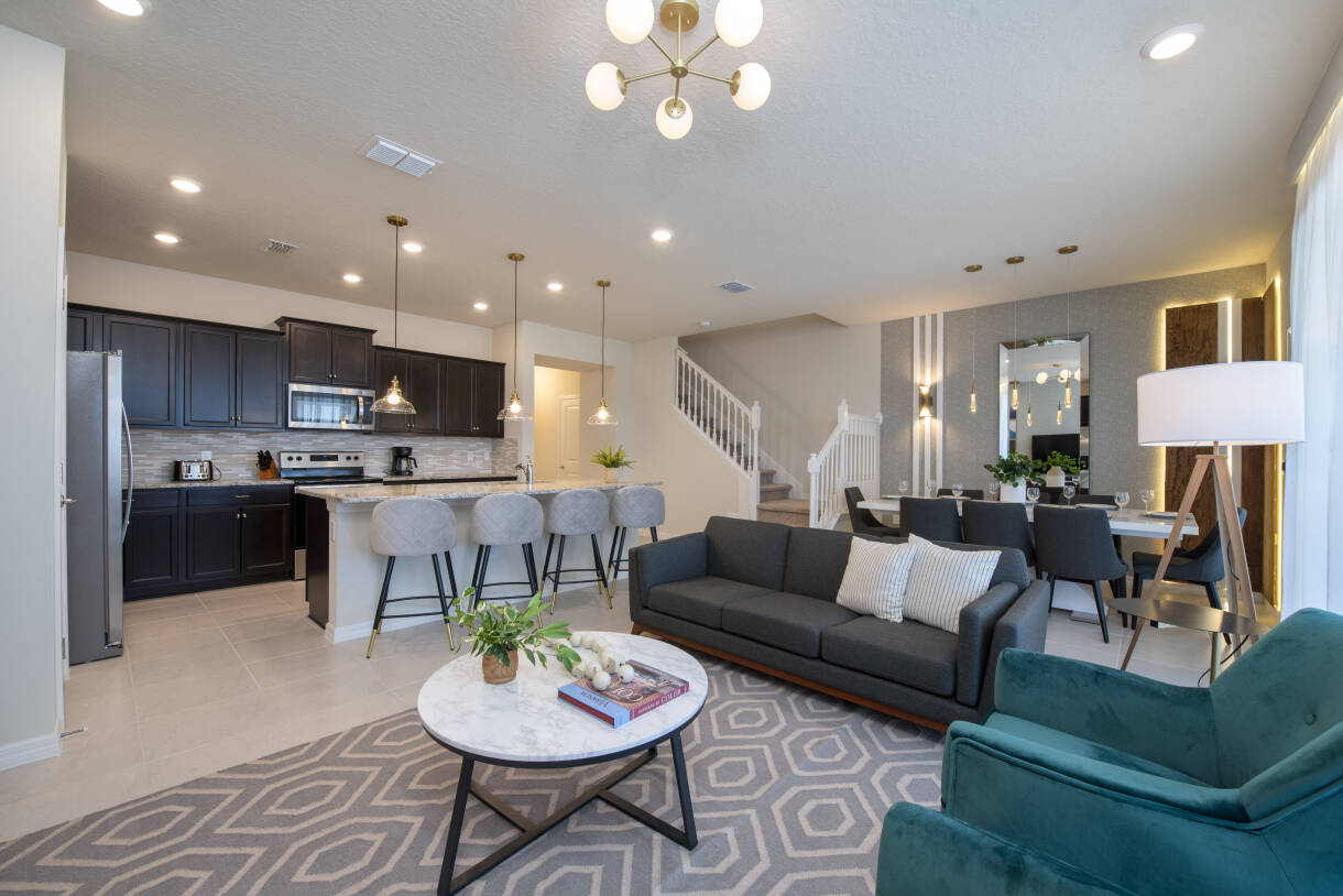 5BR Luxury Home with Pool at Windsor Island Resort