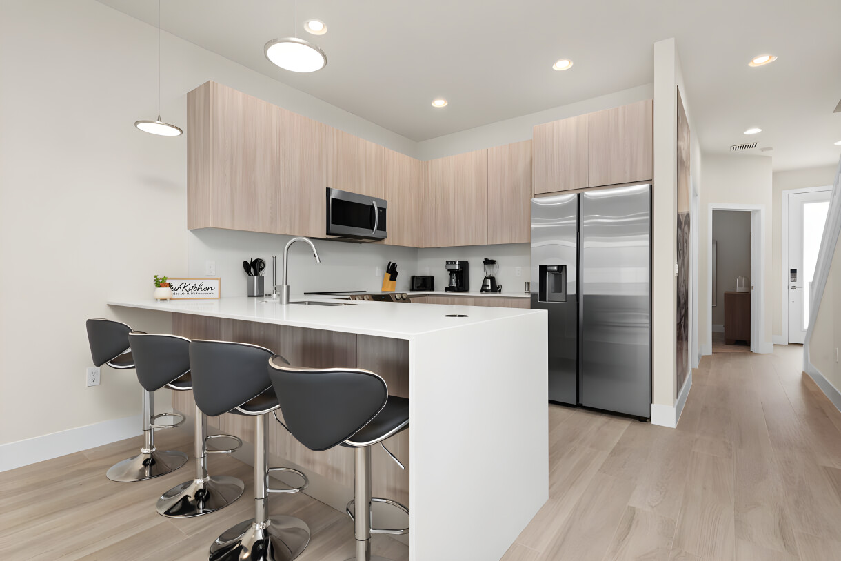 Modern 3BR Retreat w/ Pool | Near Disney
