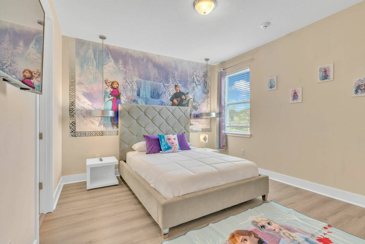 9BR Pool & Spa Home Near Disney | Encore