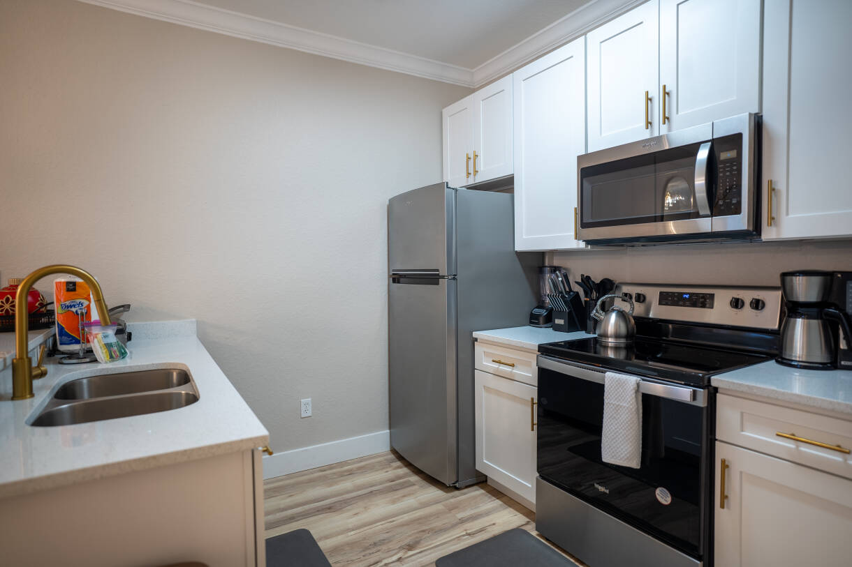 Family 3BR Home in Lucaya Resort
