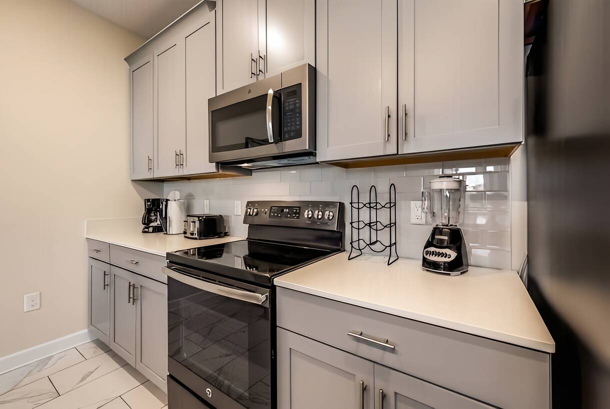 Luxury 4BR Villa w/ Pool Near Disney Parks