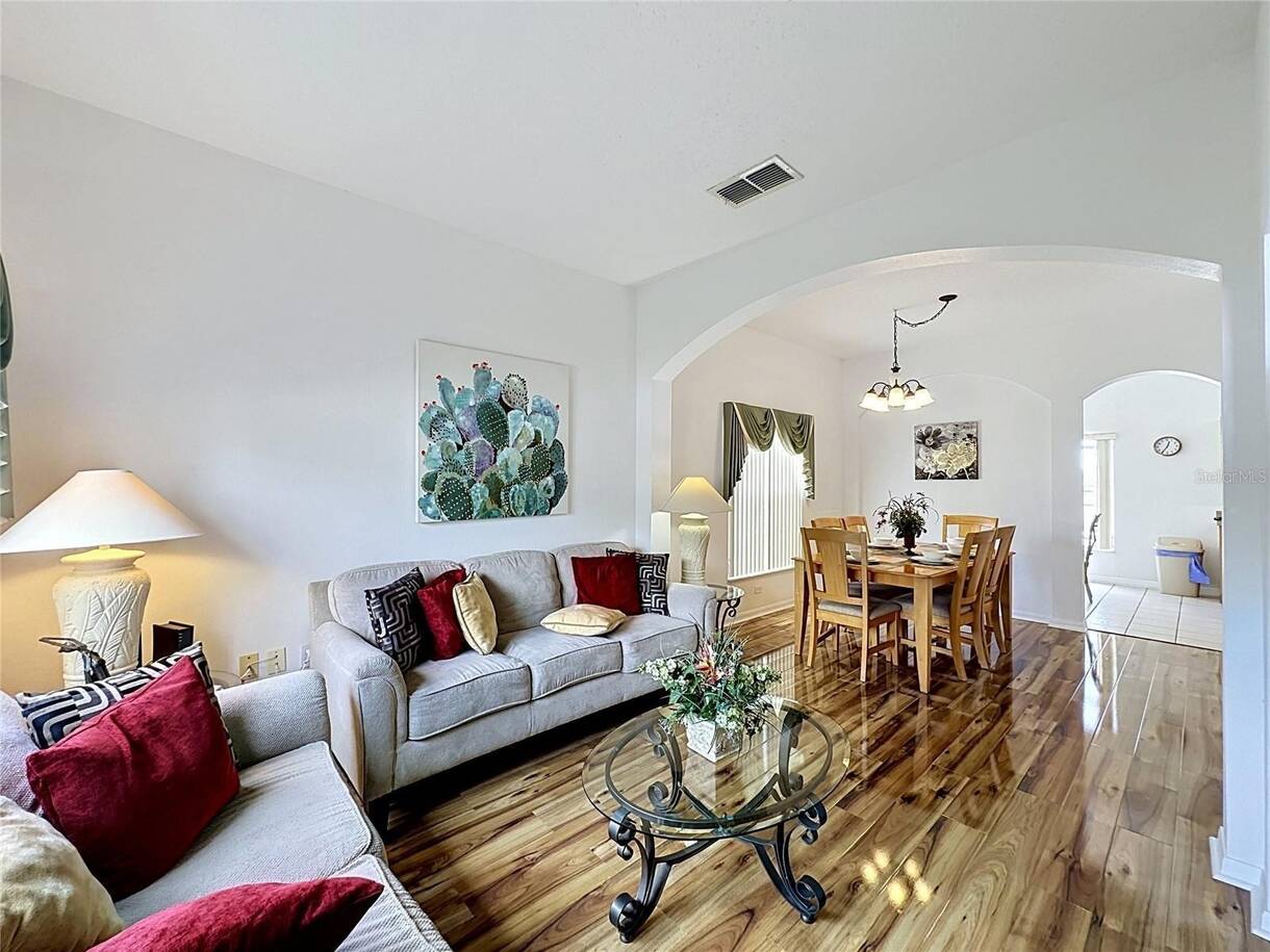 4BR house with private pool in Sanctuary at West