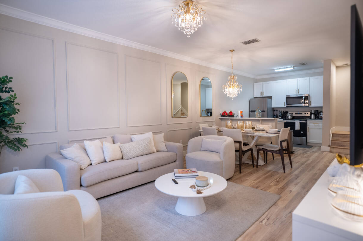 Family 3BR Home in Lucaya Resort