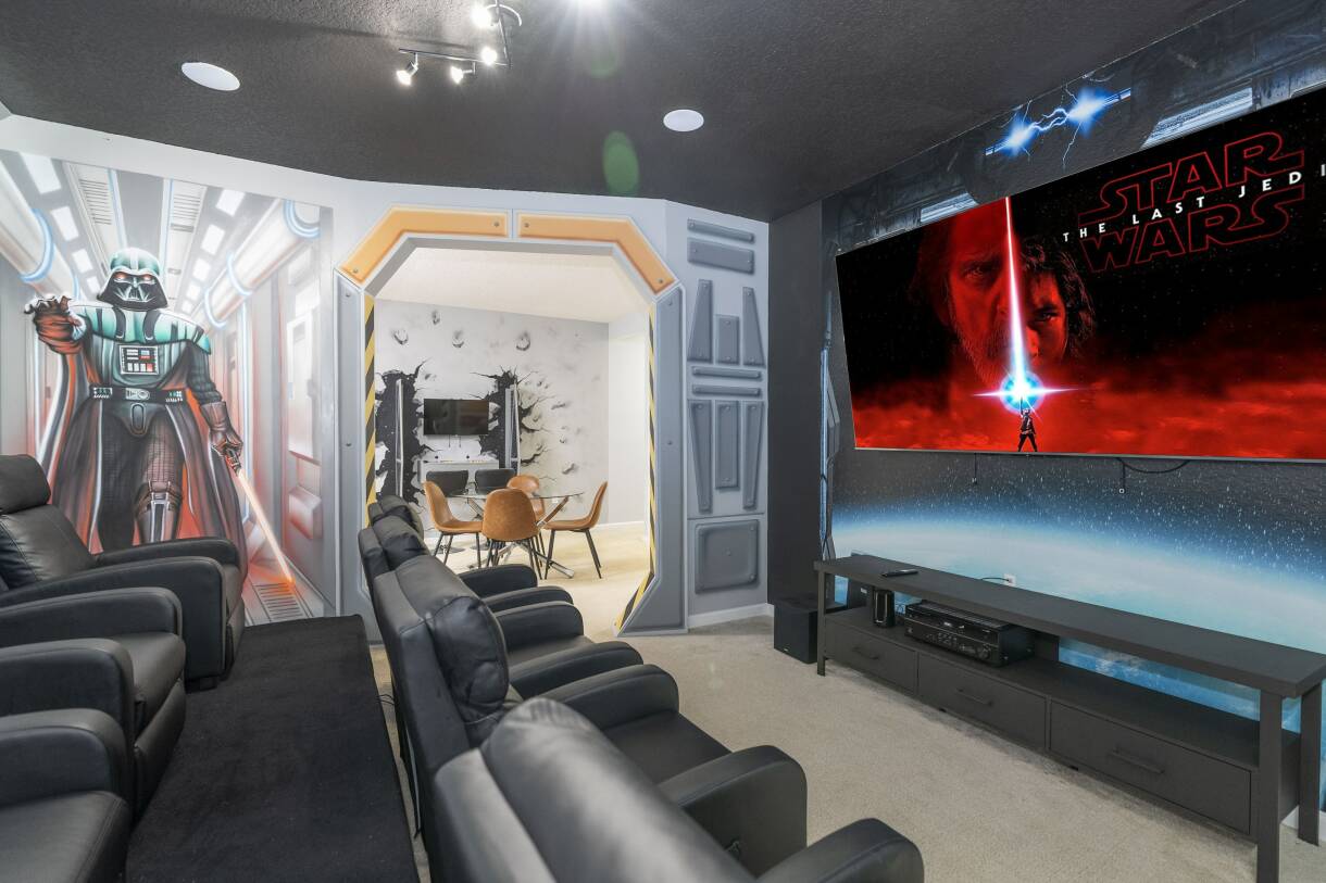 12BR Home w/ Game Room & Movie Theater