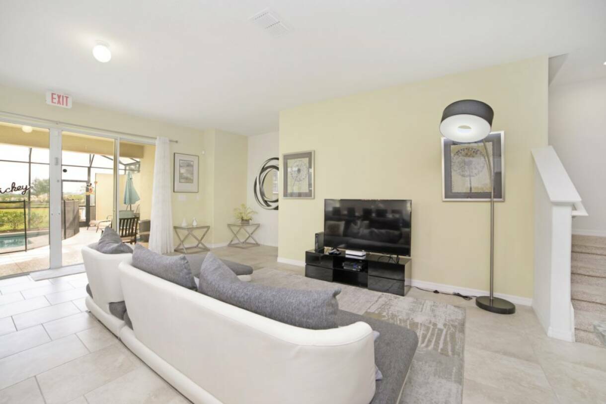 Solterra 5BR Villa w/ Pool near Disney