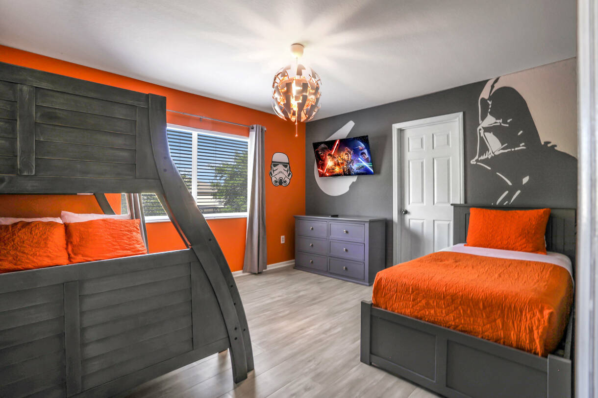 Cheerful Home | Water Park, near Disney Parks - Dreams N Fun Vacation Homes