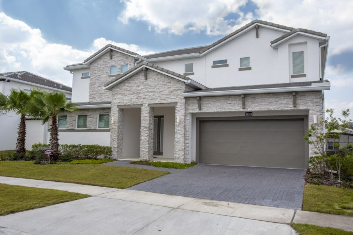 Luxurious EnSuite Single Home Pool 2606 Magic Box Vacation