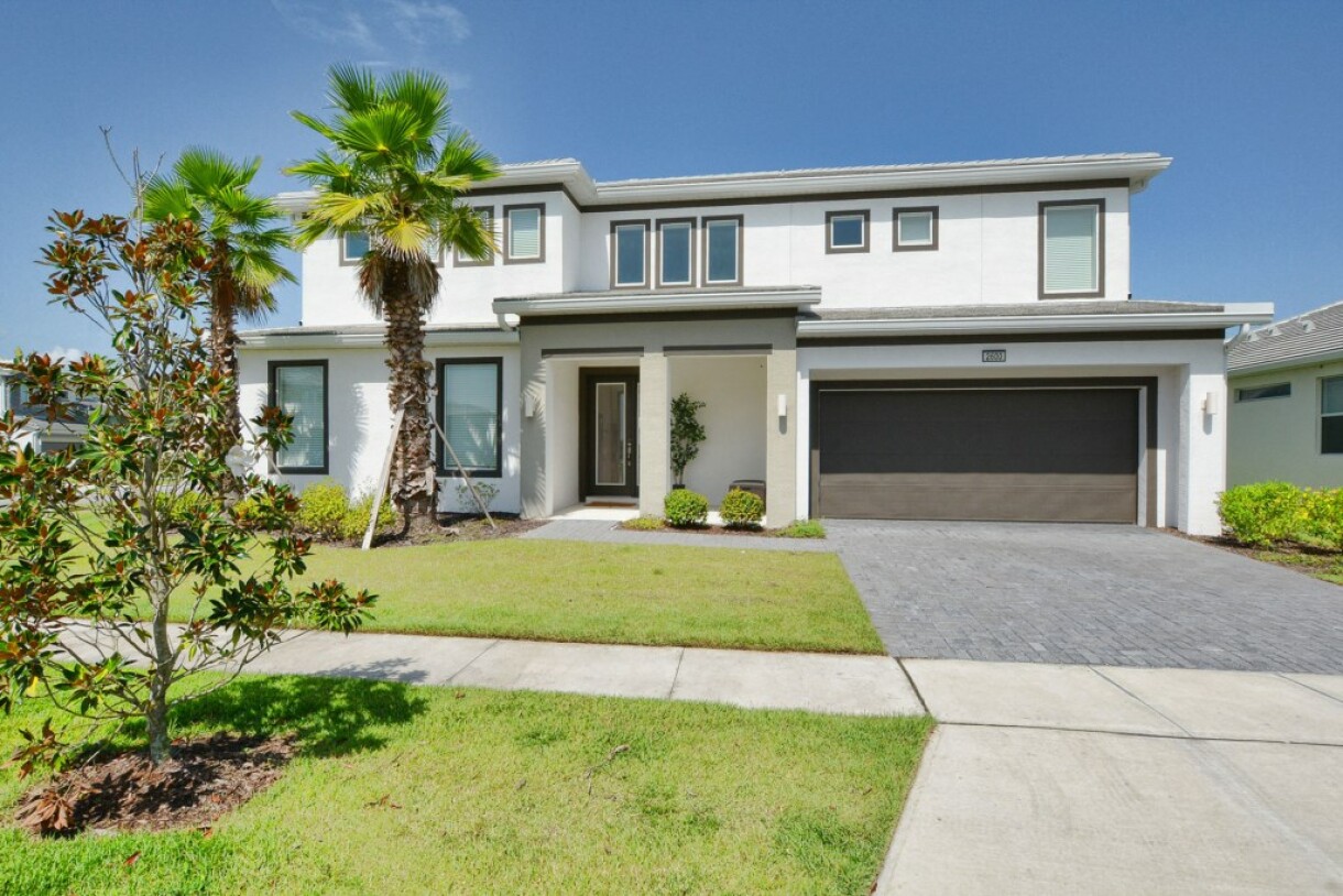 Luxury & Private Pool 2600 Magic Box Vacation