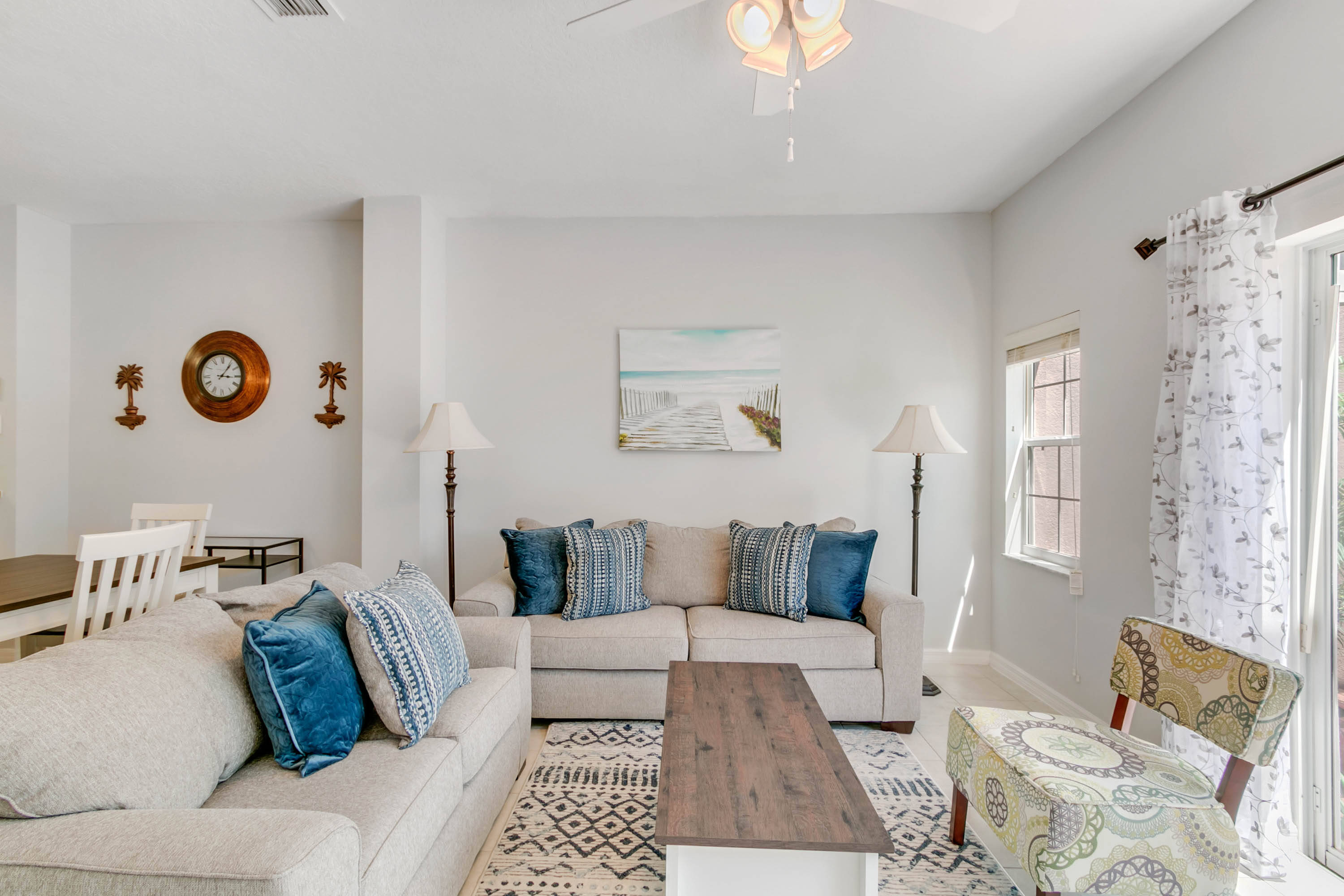 3 Bedroom/ 2.5 Bathroom Bella Vida (4552 AL)