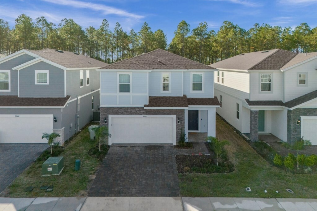 7 Bedroom/ 5.5 Bathroom/ Windsor Island (4424KR)