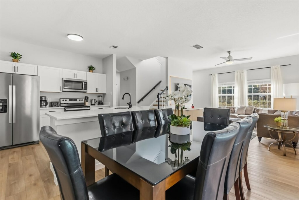 4 Bedrooms/ 3 Bathrooms/ Terra Verde (4701OB)