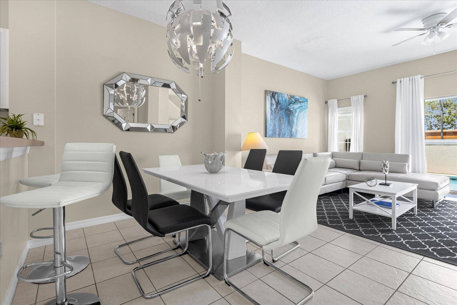 3 Bedroom / 2.5 Bathroom Bella Vida (4556 AC)